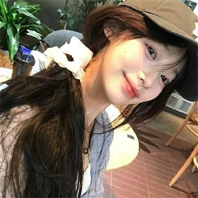 饱餐秀色